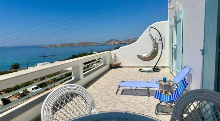 Holiday apartment with patio — photo 3