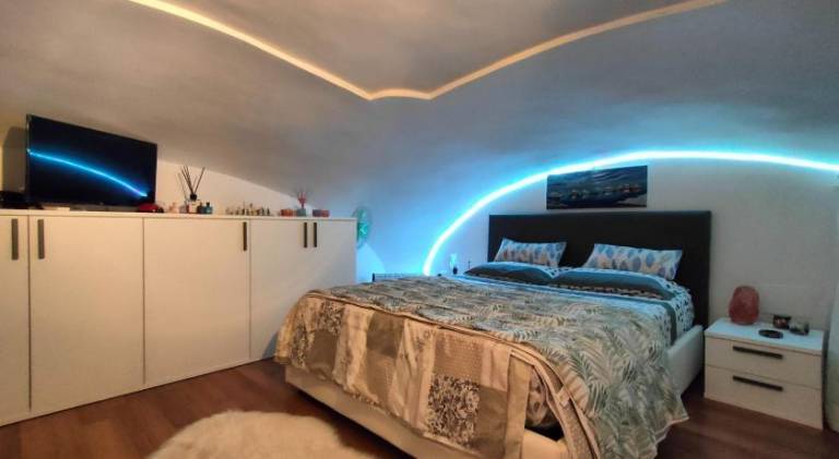 Apartment with 2 rooms for 6 persons — photo 2