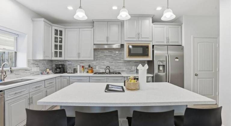Fully equipped house with yard | Suitable for remote work | Pets allowed — photo 4