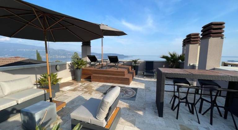 Rental apartment with garden, terrace & private pool — photo 5