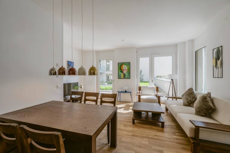 Holiday apartment with terrace | City view — photo 2