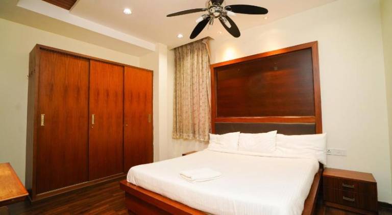 Golden Villa - Duplex House With Private Theater - Near To Alipiri And Bhudevi TTD Ticket Counter An in Tirupati