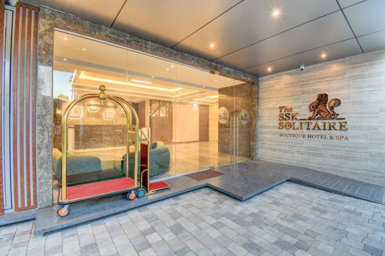 THE SSK SOLITAIRE BOUTIQUE HOTEL & SPA