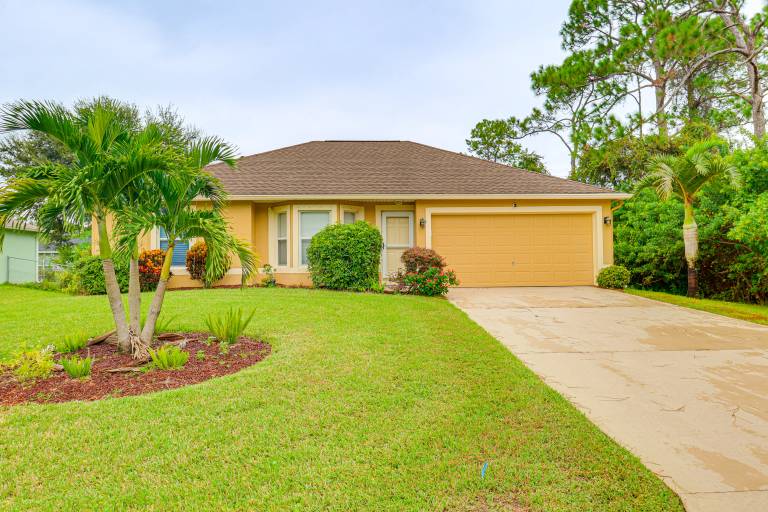 Pool & Fire Pit: Family-Friendly Palm Bay Home! — photo 3