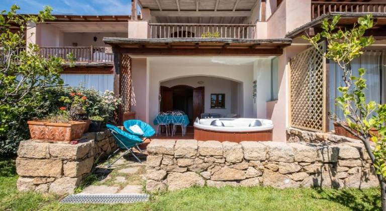 Nice rental apartment with jacuzzi | Dogs allowed — photo 3