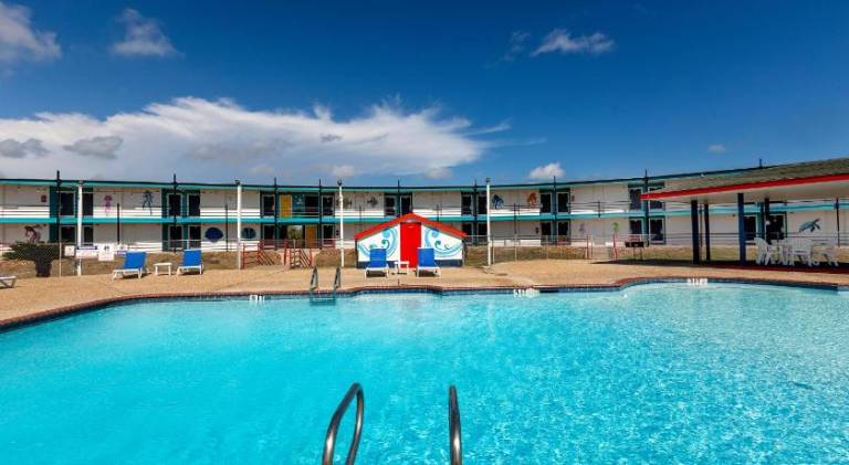 CRYSTAL PALACE RESORT — photo 2