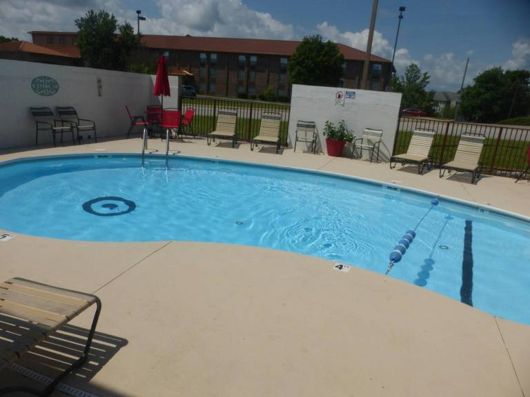 Red Roof Inn Branson — photo 2