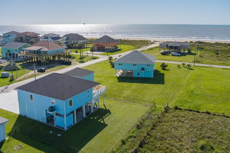 Vacation home with garden & barbeque | Beach view | Pets are welcome — photo 3