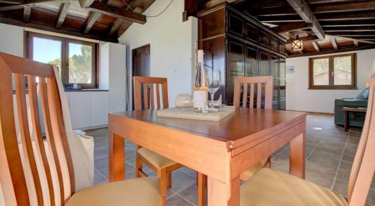 Charming vacation home | Pets allowed — photo 3