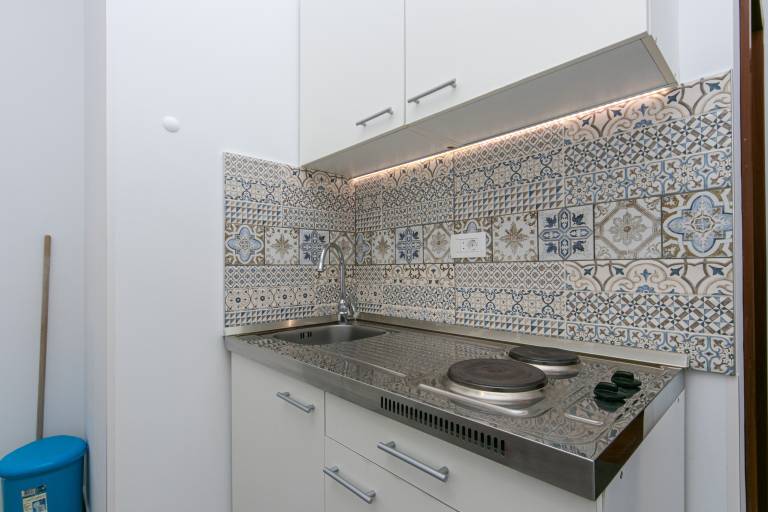 One bedroom apartment with terrace and sea view Pisak, Omiš (A-5975-c) — photo 4