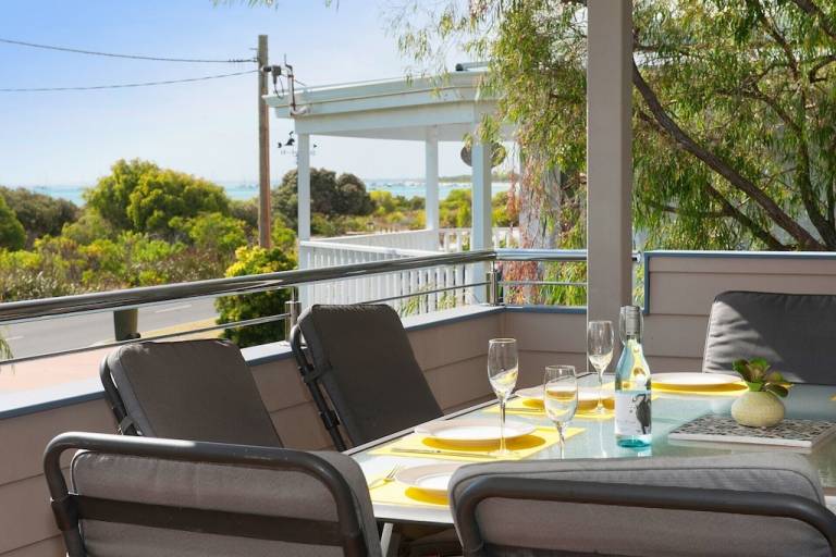 House Dunsborough