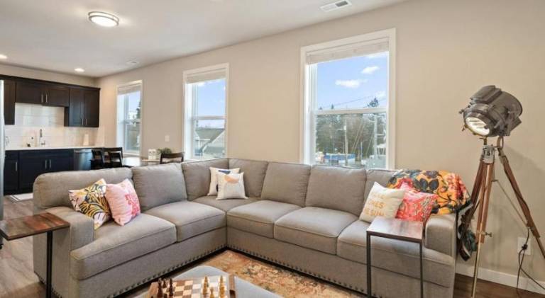 Apartment with 3 rooms for 7 persons in Tacoma, WA