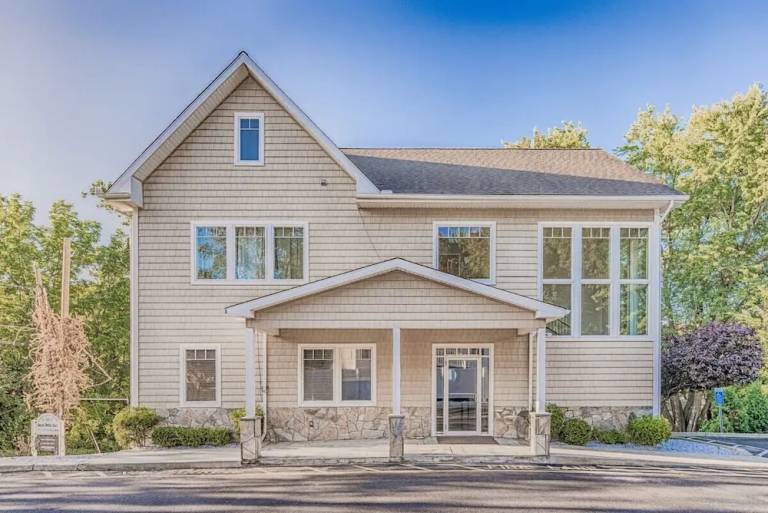 Apartment Danbury