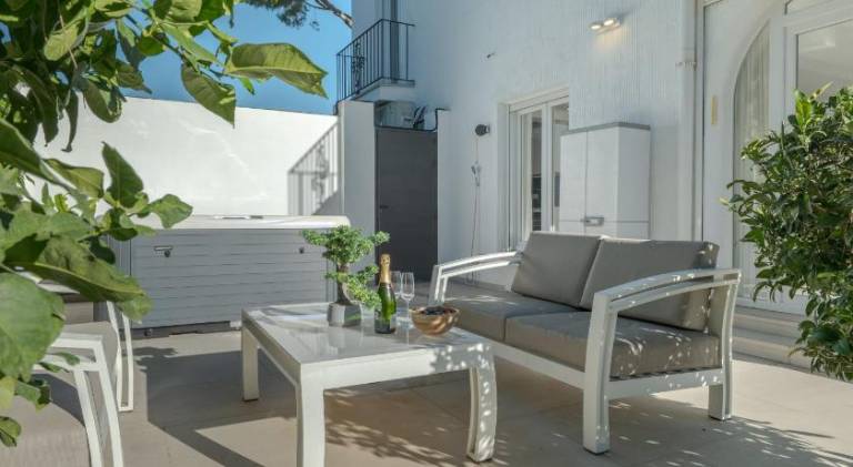 Luxury Villa Marbella Area, Jacuzzi, Near Beach — photo 4