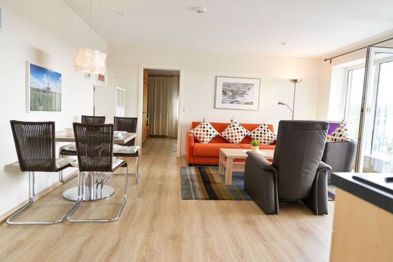 NA44 in der 4. Etage - Stilvoll, schön und hochwertig Ferienwohnung mit Balkon in Cuxhaven