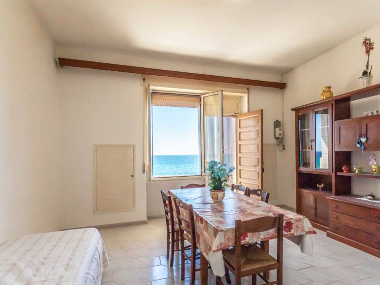 House with patio | Sea view | Dogs allowed — photo 4