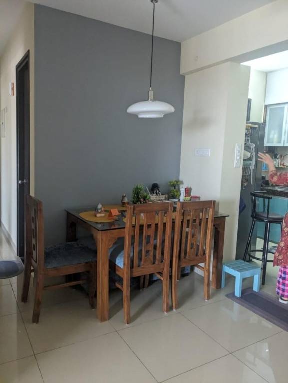 Apartment with yard — photo 4
