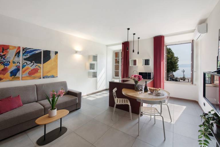 Holiday apartment | Lake view in Gargnano