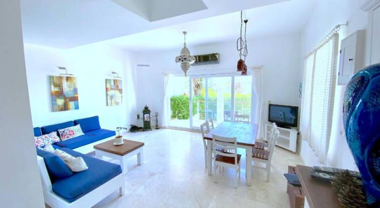 Villa with terrace, jacuzzi & sauna — photo 2