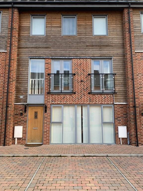 House  Leicester