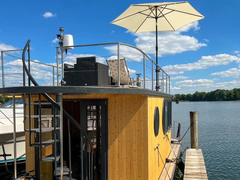 Huisboot Canow