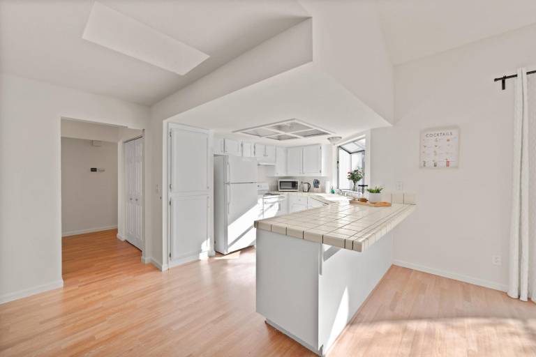 Apartment with garden & BBQ — photo 5
