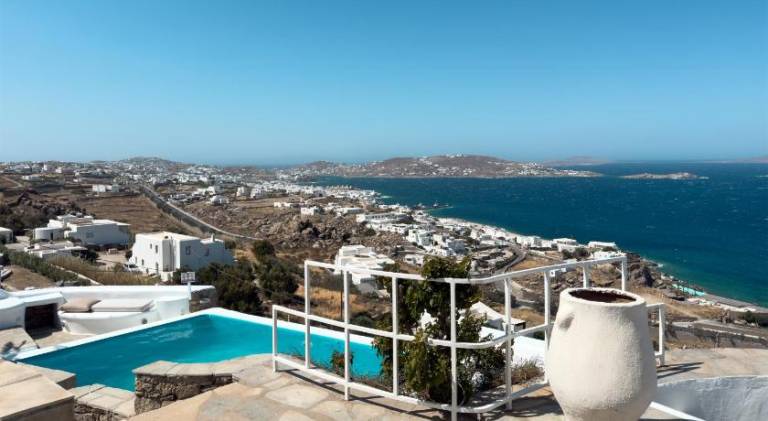 Apartment with terrace, pool & jacuzzi | Dogs allowed — photo 5