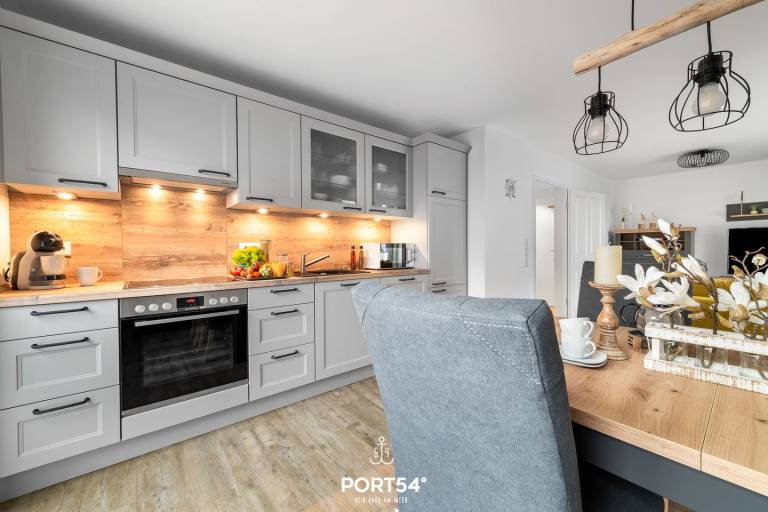 Küste 8 - 2 Schlafzimmer, Duschbad, Balkon, stilvoll eingerichtet — photo 4
