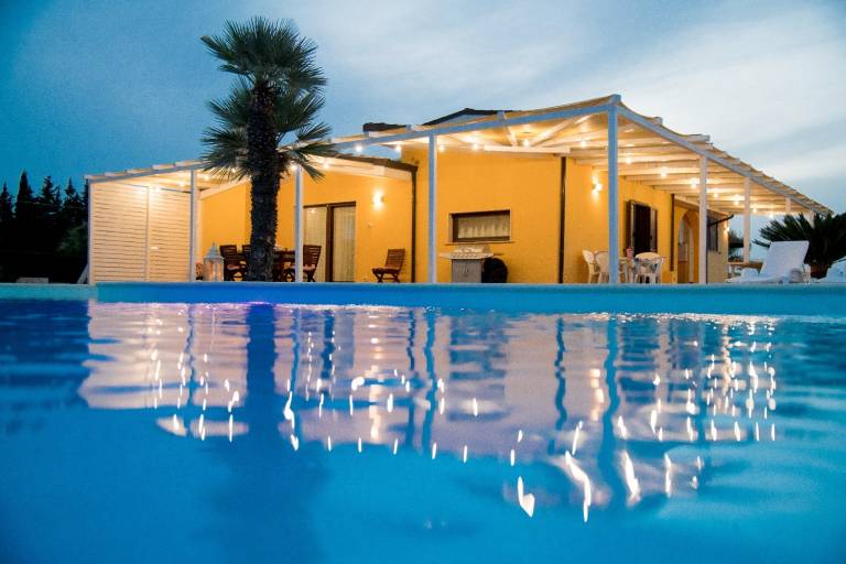 Villa 'Nereide' with Private Pool, Wi-Fi and Air Conditioning — photo 4