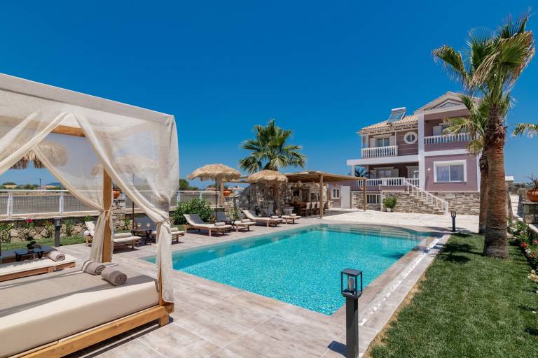 Villa Laganas
