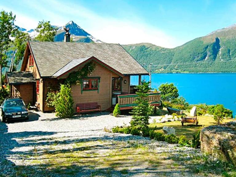 Ferienhaus Sykkylven
