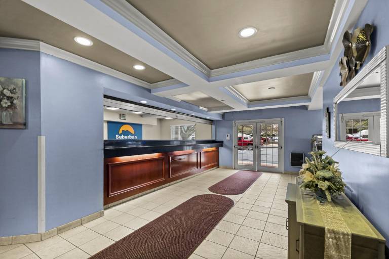 Suburban Studios Sterling - Washington Dulles — photo 3