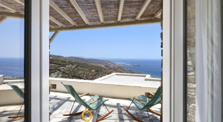 Villa with pool, terrace & garden — photo 5
