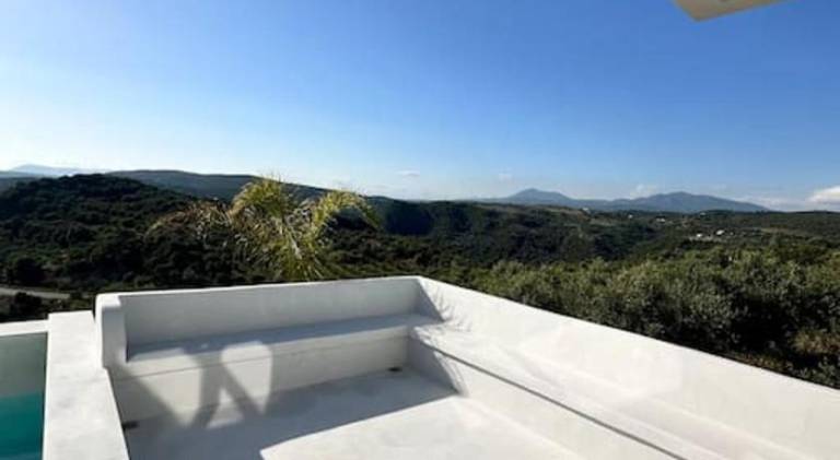 Apartment with private pool, yard & terrace | Good for workation — photo 4