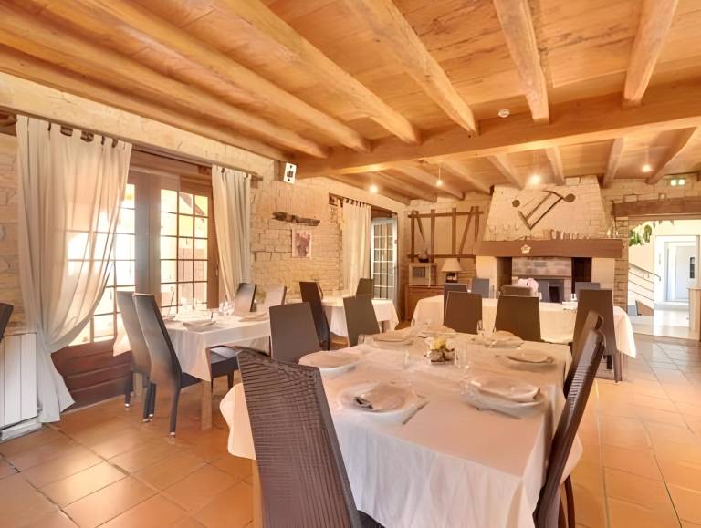Logis hotel-restaurant les collines 59 route des cretes — photo 3