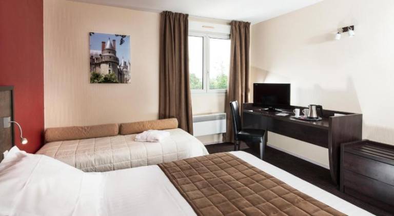 HOTEL KYRIAD TOURS – JOUE LES TOURS — photo 2