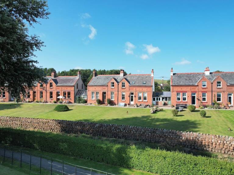 Cottage  Annan, Dumfries and Galloway