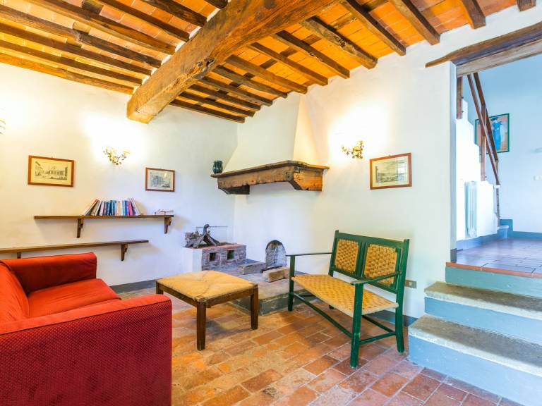 Holiday apartment with patio, pool & BBQ — photo 5