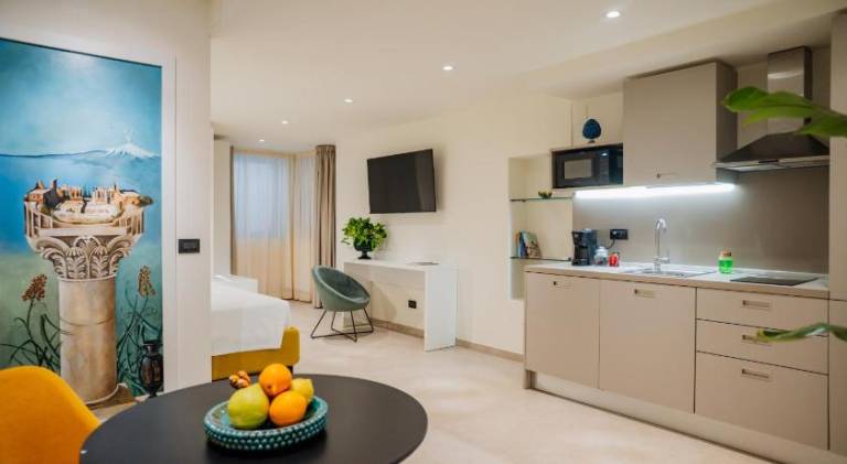 Rental apartment with pool in Giardini Naxos