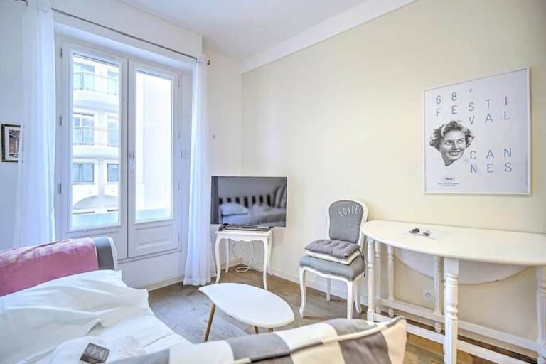 Apartment with 1 room for 2 persons — photo 4