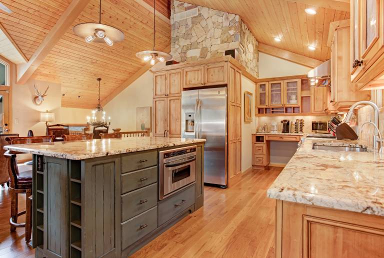 4515 BigHorn Road — photo 4