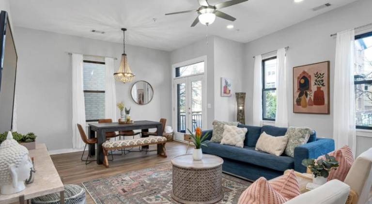 House with 2 rooms for 8 persons in Nashville, TN
