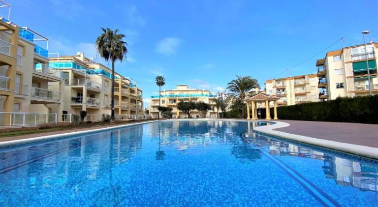Rental apartment with pool — photo 2