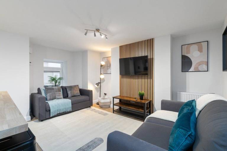 Rental apartment | Good for workation | Pet-friendly in Leeds, AL