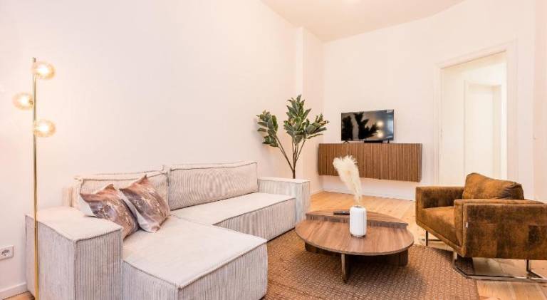 80 m² Apartment mit Hotelservice