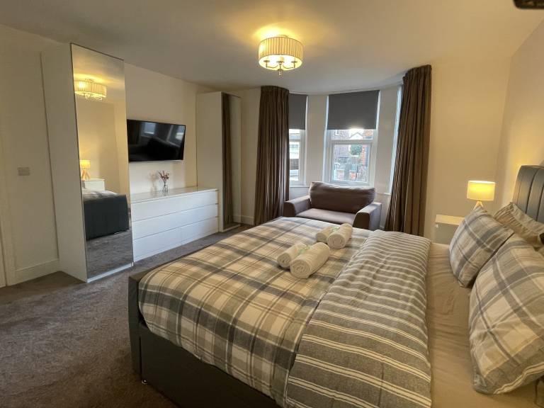 Apartment  Wakefield