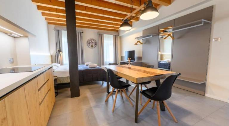 Lovely rental apartment with terrace | Dogs allowed — photo 2