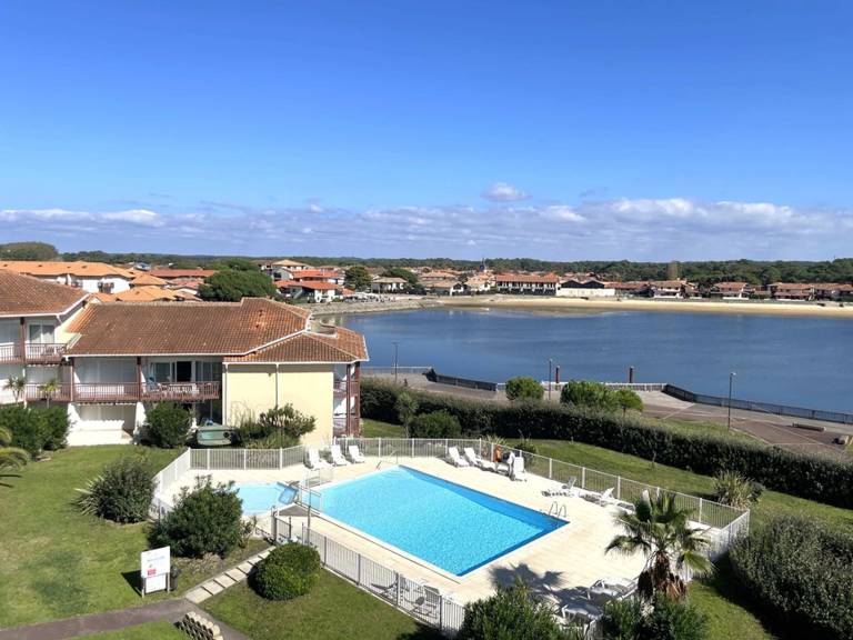 Holiday apartment with pool & BBQ | Lake view | Next to the beach | Pet-friendly — photo 3
