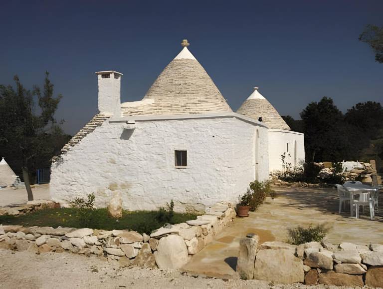 Trulli Del Bosco in Alberobello