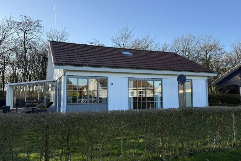 Ferienhaus mit Hund in Julianadorp fuer max. 4 Personen
